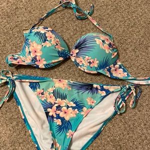 Hot Water bikini